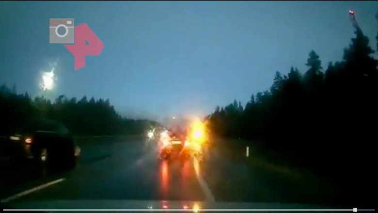 В Ленинградской области преступники, ехавшие закапывать тело убитого, попали в ДТП В Ленинградской области преступники, ехавшие закапывать тело убитого, попали в ДТП