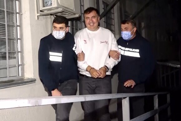 Саакашвили переведен в тюремную больницу из-за ухудшения состояния здоровья Саакашвили переведен в тюремную больницу из-за ухудшения состояния здоровья