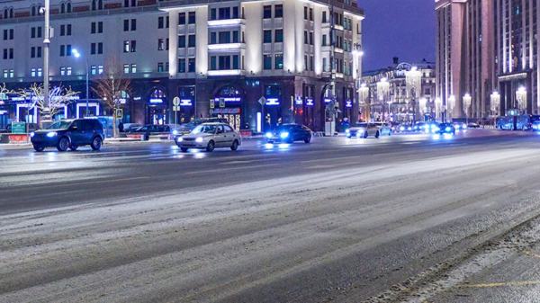 Москвичей предупредили о возможной гололедице в ночь на 15 ноября Москвичей предупредили о возможной гололедице в ночь на 15 ноября