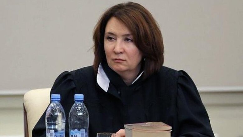 Судья, которая организовала для дочери свадьбу за $2 млн, сбежала из РФ Судья, которая организовала для дочери свадьбу за $2 млн, сбежала из РФ