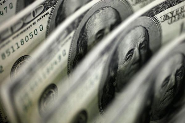 Международные резервы России снизились до $622,5 млрд Международные резервы России снизились до $622,5 млрд