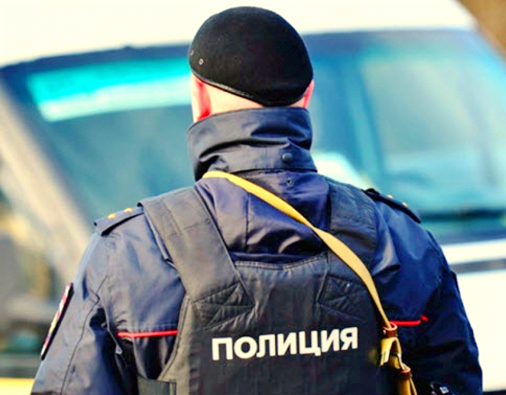 В Краснодарском крае пьяная компания пытала полицейского в лесу В Краснодарском крае пьяная компания пытала полицейского в лесу