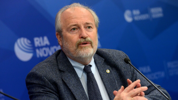 Собянин поздравил режиссёра Хотиненко с 70-летием Собянин поздравил режиссёра Хотиненко с 70-летием
