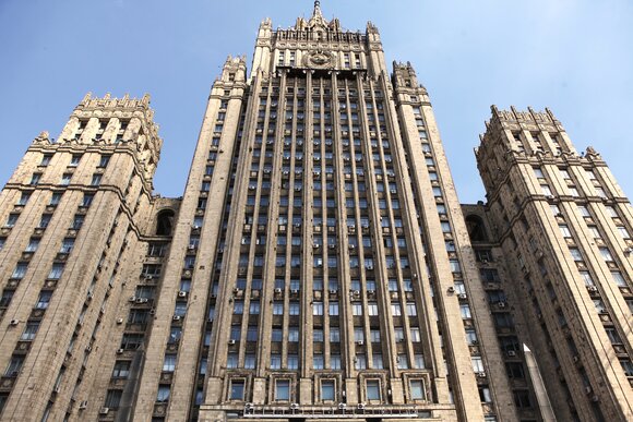В МИД РФ заявили, что США и Запад следуют повестке, сформулированной Россией В МИД РФ заявили, что США и Запад следуют повестке, сформулированной Россией