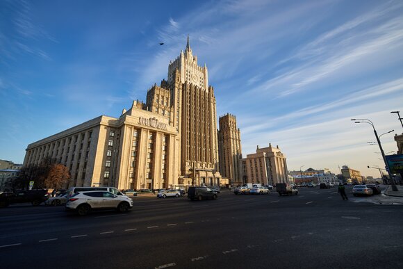 В МИД призвали россиян следить за сообщениями о ситуации на Украине В МИД призвали россиян следить за сообщениями о ситуации на Украине