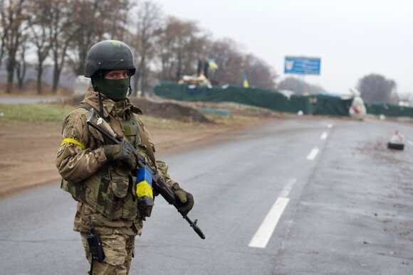 СНБО решил ввести режим ЧП на Украине на 30 дней СНБО решил ввести режим ЧП на Украине на 30 дней