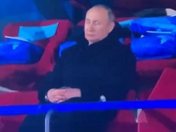 Кремль отказался обсуждать "сон" Путина во время выхода украинцев на ОИ Кремль отказался обсуждать "сон" Путина во время выхода украинцев на ОИ