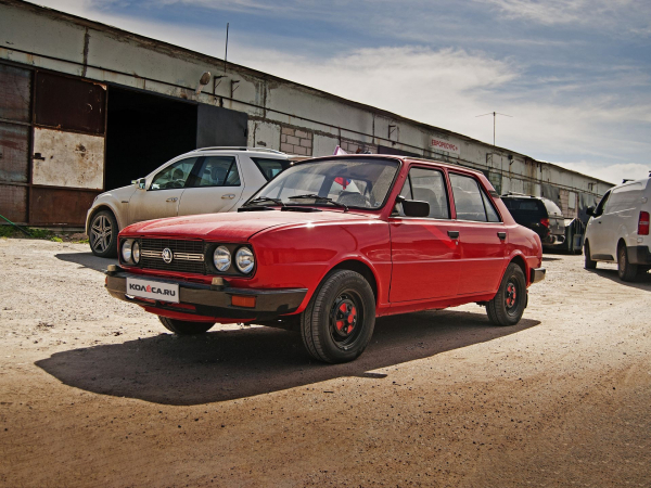 А мне летать охота: тест-драйв Skoda 120 1983 года А мне летать охота: тест-драйв Skoda 120 1983 года