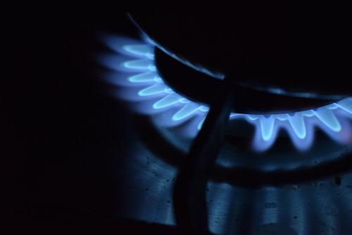Глава компании Eni Дескальци заявил, что Италия сможет пережить зиму без российского газа Глава компании Eni Дескальци заявил, что Италия сможет пережить зиму без российского газа