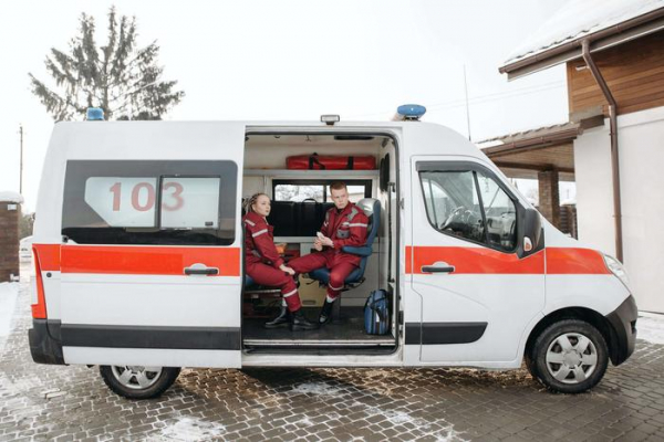 Петербургского школьника госпитализировали после удара в пах на уроке физкультуры Петербургского школьника госпитализировали после удара в пах на уроке физкультуры0