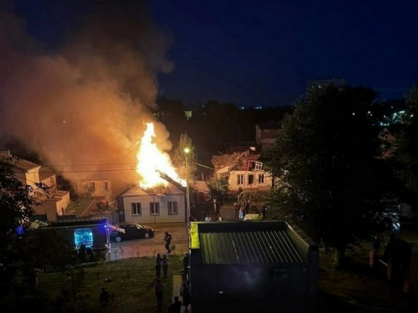 Обстрел Белгорода попал на видео: 50 домов разрушено, трое погибших (ВИДЕО) Обстрел Белгорода