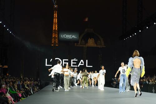 L'Oreal опровергла информацию о намерении возобновить поставки в РФ L'Oreal опровергла информацию о намерении возобновить поставки в РФ