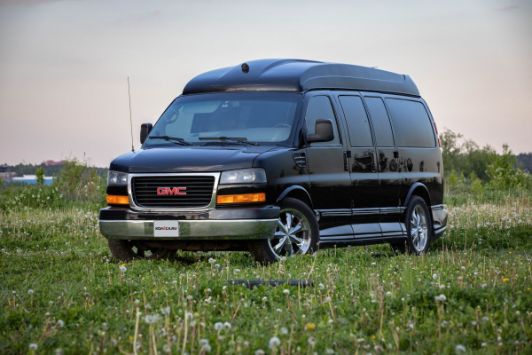 Из грузового фургона в люксовый шаттл: опыт владения GMC Savana Explorer 4х4 Из грузового фургона в люксовый шаттл: опыт владения GMC Savana Explorer 4х4