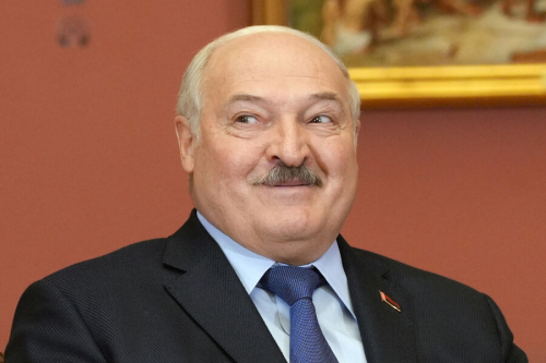 «Предлагают пакт о ненападении». Лукашенко рассказал о просьбе Киева «Предлагают пакт о ненападении». Лукашенко рассказал о просьбе Киева