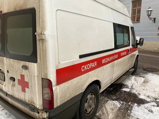 Труп 20-летней девушки с ожогами нашли в квартире на Серпуховской Труп 20-летней девушки с ожогами нашли в квартире на Серпуховской