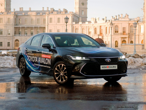 Больше не американец: тест-драйв Тoyota Avalon Больше не американец: тест-драйв Тoyota Avalon