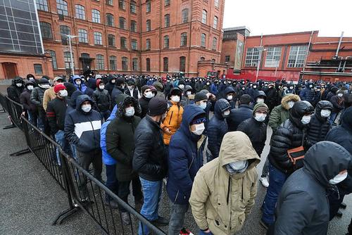 Мигранты стали чаще совершать преступления в России Мигранты стали чаще совершать преступления в России