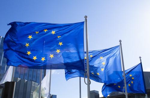 Süddeutsche Zeitung сообщает, что Еврокомиссия все еще не знает, где находятся 300 миллиардов евро российских активов Süddeutsche Zeitung сообщает, что Еврокомиссия все еще не знает, где находятся 300 миллиардов евро российских активов
