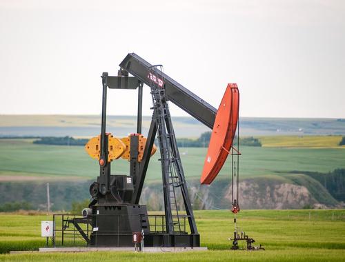 Нефтегазовые доходы бюджета РФ за январь-май 2023 года сократились на 50% Нефтегазовые доходы бюджета РФ за январь-май 2023 года сократились на 50%