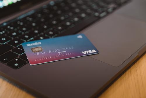 Международные платежные системы Visa и Mastercard повысят комиссии Международные платежные системы Visa и Mastercard повысят комиссии
