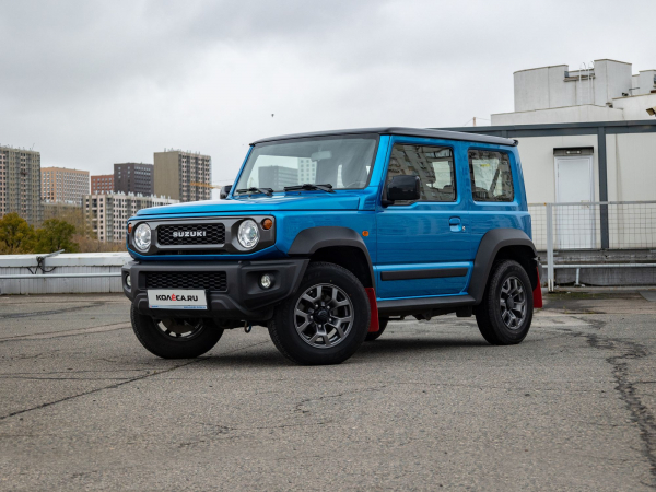 Малышка на миллион? На четыре! Тест-драйв Suzuki Jimny Малышка на миллион? На четыре! Тест-драйв Suzuki Jimny