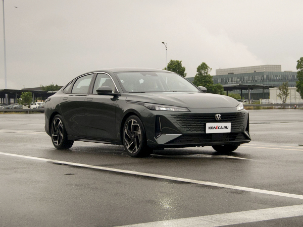 Мне б в Китай: экспресс-тест Changan Lamore Мне б в Китай: экспресс-тест Changan Lamore