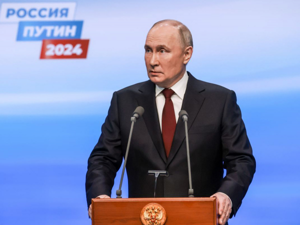 Путин впервые произнес фамилию Навального и заявил, что был согласен на его обмен (ВИДЕО) Путин