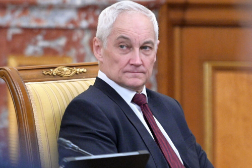 Путин предложил Совфеду назначить Белоусова министром обороны вместо Шойгу Путин предложил Совфеду назначить Белоусова министром обороны вместо Шойгу
