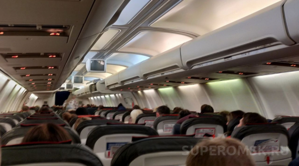 Омича задержали из-за плохих поступков на борту рейса из Москвы Общество0