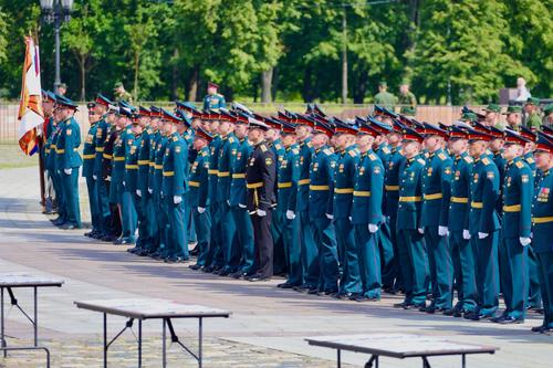 Элита информационных войск: как готовят будущих офицеров-журналистов в Военном университете имени Александра Невского Элита информационных войск: как готовят будущих офицеров-журналистов в Военном университете имени Александра Невского