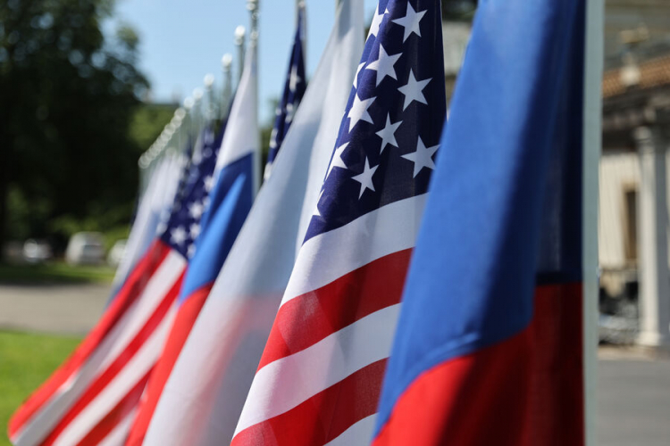 Снятие санкций и запрет на удары: Кремль раскрыл договоренности с США и условия их вступления в силу Снятие санкций и запрет на удары: Кремль раскрыл договоренности с США и условия их вступления в силу