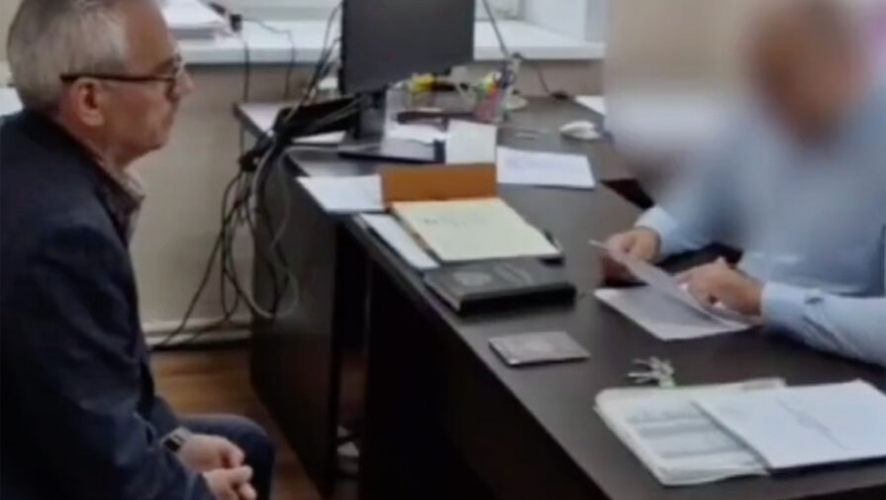 «Угроза нацбезопасности». Главу азербайджанской диаспоры лишили гражданства России «Угроза нацбезопасности». Главу азербайджанской диаспоры лишили гражданства России