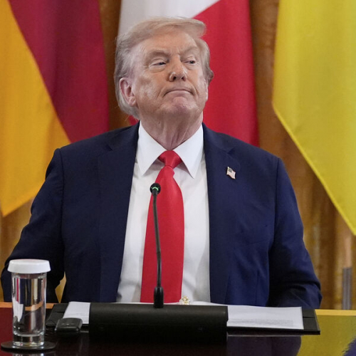 Украина не вернет Крым, но получит «много земли»: главные заявления Трампа о переговорах Украина не вернет Крым, но получит «много земли»: главные заявления Трампа о переговорах