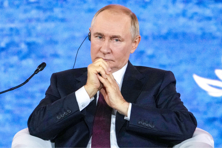 «Договориться с Украиной невозможно». Путин рассказал об избыточных запросах к России «Договориться с Украиной невозможно». Путин рассказал об избыточных запросах к России