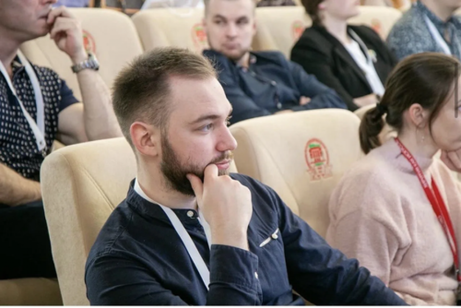 «Между мной и скорой — только время»: врач-нефролог о медицине без права на ошибку и страхе, который отложил на потом «Между мной и скорой — только время»: врач-нефролог о медицине без права на ошибку и страхе, который отложил на потом